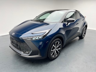 Vehicle image TOYOTA C-HR 0