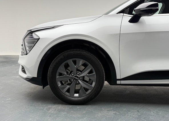 Vehicle image 3 Vehicle image 3