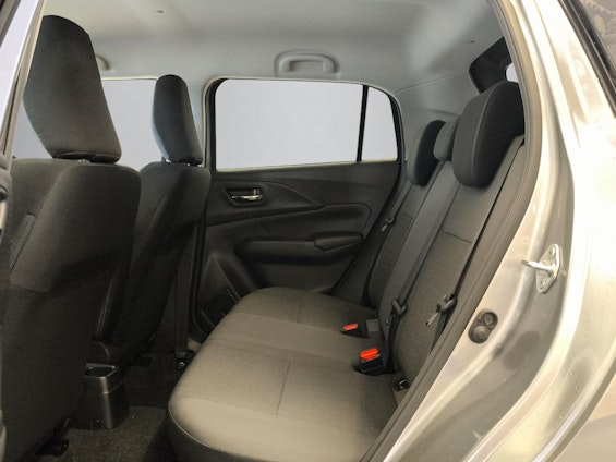 Vehicle image 7 Vehicle image 7