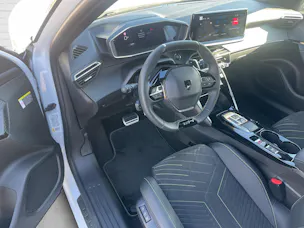 Peugeot 2008 1.2 Hybrid GT
