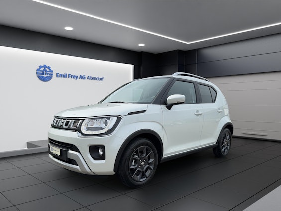 First vehicle image