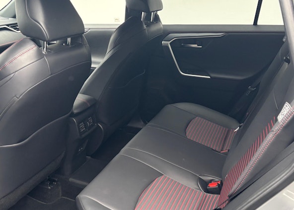 Vehicle image 10 Vehicle image 10