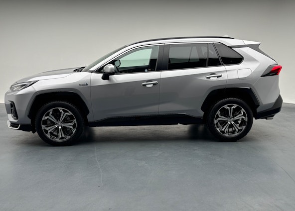 Vehicle image 3 Vehicle image 3