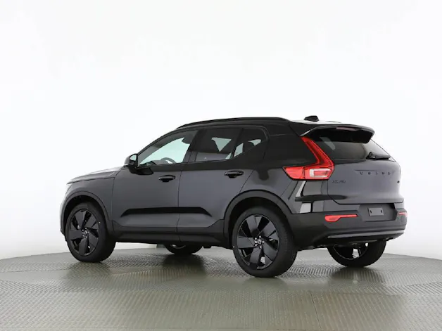 Volvo XC40 2.0 B4 MH Black Edition Ultra