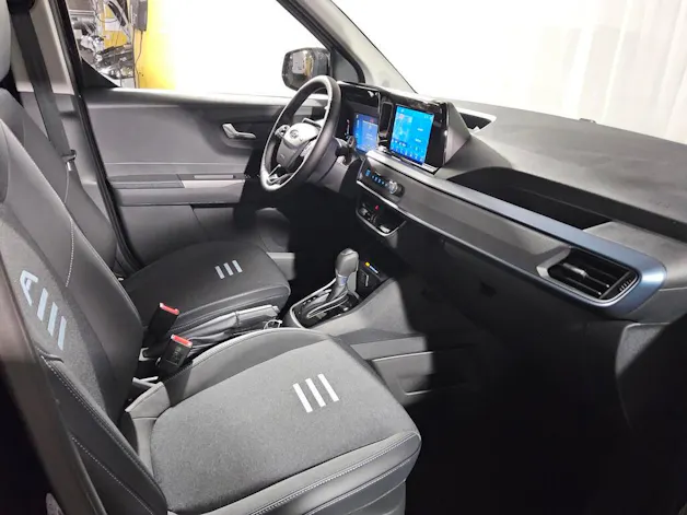 Ford Tourneo Courier 1.0 EcoBoost Active