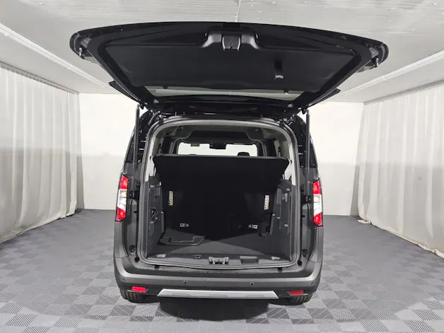 Ford Tourneo Courier 1.0 EcoBoost Active