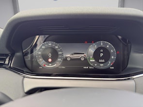 Vehicle image LAND ROVER Range Rover Evoque 1.5 T 270e Dynamic SE