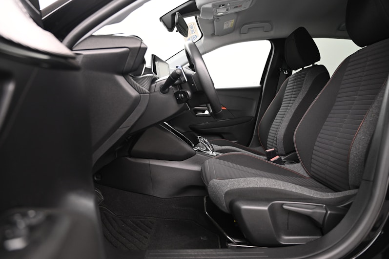 Vehicle image PEUGEOT 208