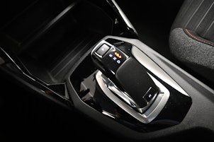 Vehicle image PEUGEOT 208 1.2 PureTech 100 Active Pack