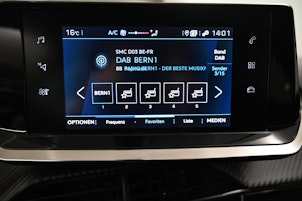 Vehicle image PEUGEOT 208 1.2 PureTech 100 Active Pack