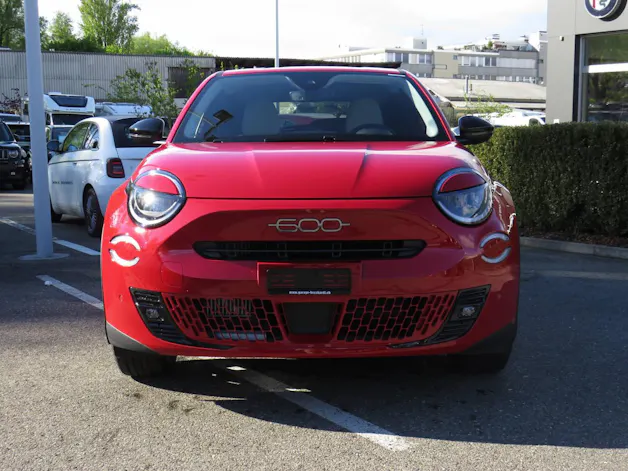 Fiat 600 1.2 Hybrid 136 La Prima