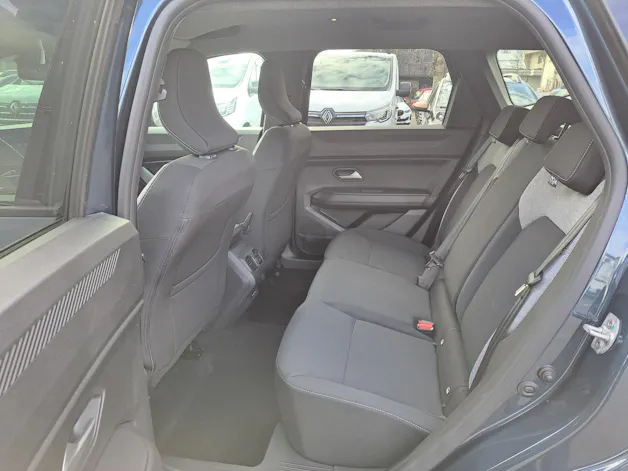 Dacia BIGSTER Journey HYBRID 155