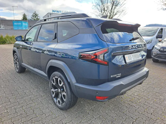 Dacia BIGSTER Journey HYBRID 155