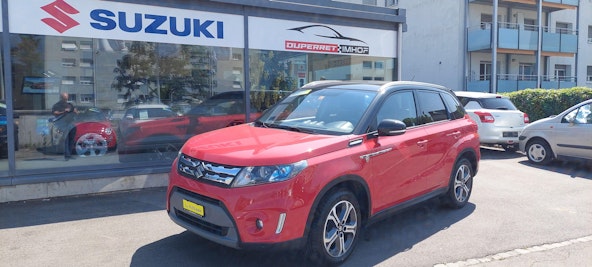 First vehicle image