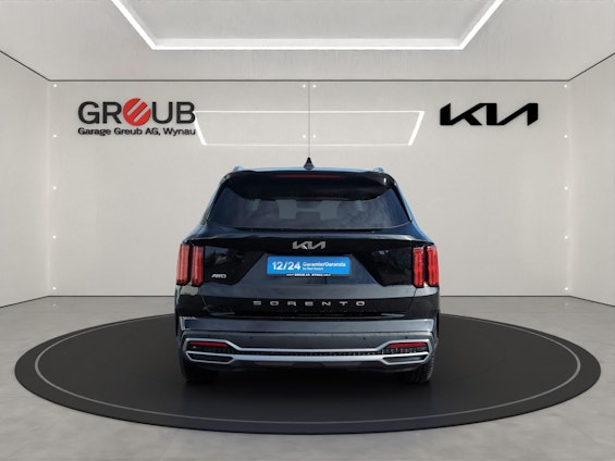 Vehicle image 5 Vehicle image 5