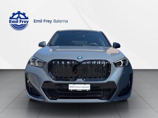 BMW iX1 30 xDrive 1