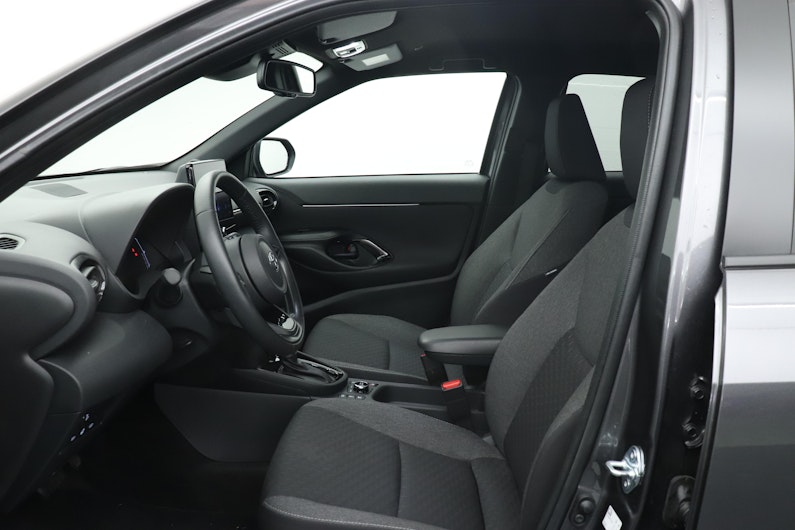 Vehicle image TOYOTA YARIS CROSS