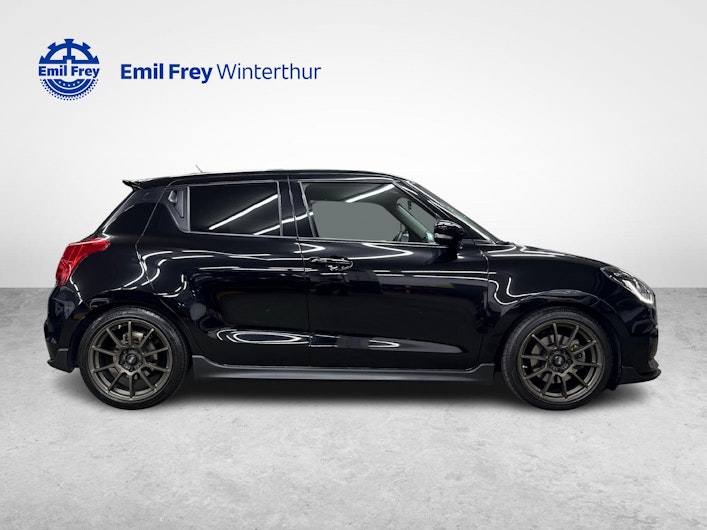 Vehicle image SUZUKI SWIFT