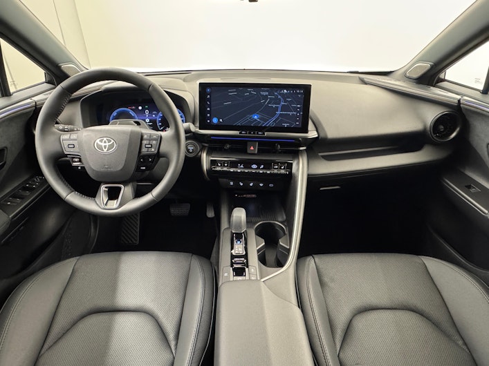 Vehicle image TOYOTA C-HR