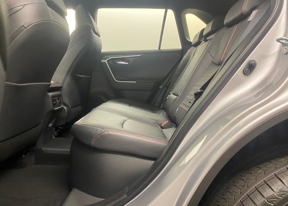 Vehicle image 6 Vehicle image 6