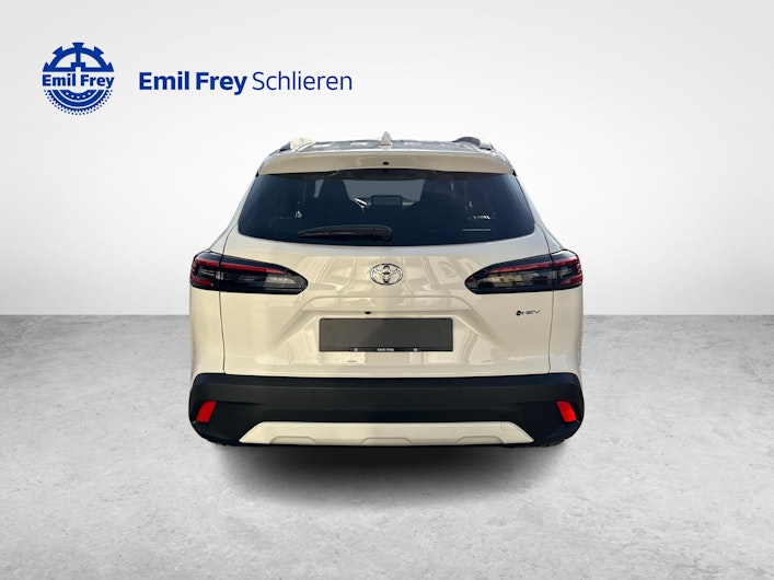 Vehicle image TOYOTA COROLLA CROSS