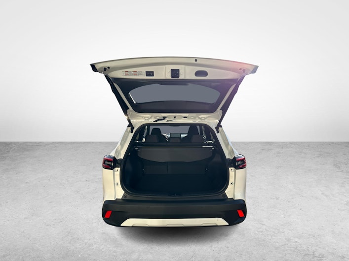 Vehicle image TOYOTA COROLLA CROSS