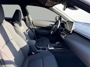 Fahrzeugbild TOYOTA Corolla Cross 2.0 HSD Trend AWD-i