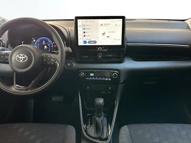 Toyota Yaris 1.5 VVT-i HSD Trend