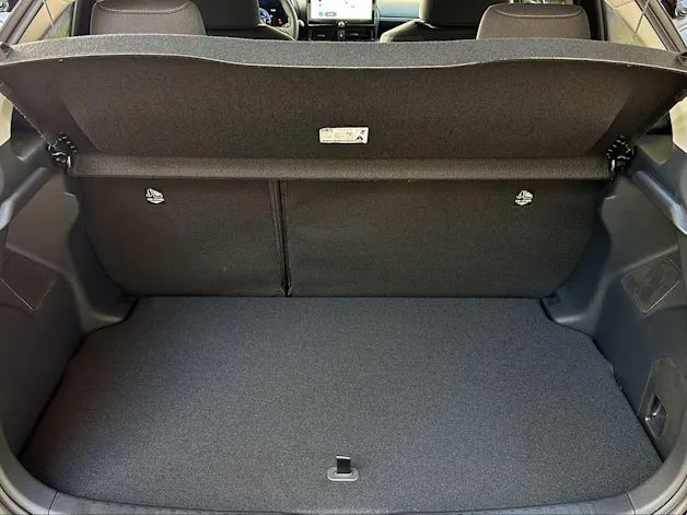 Toyota Yaris 1.5 VVT-i HSD Trend