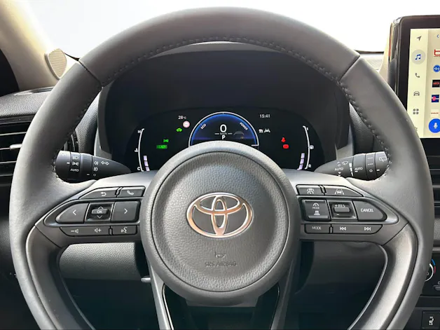 Toyota Yaris 1.5 VVT-i HSD Trend