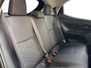 Toyota Yaris 1.5 VVT-i HSD Trend
