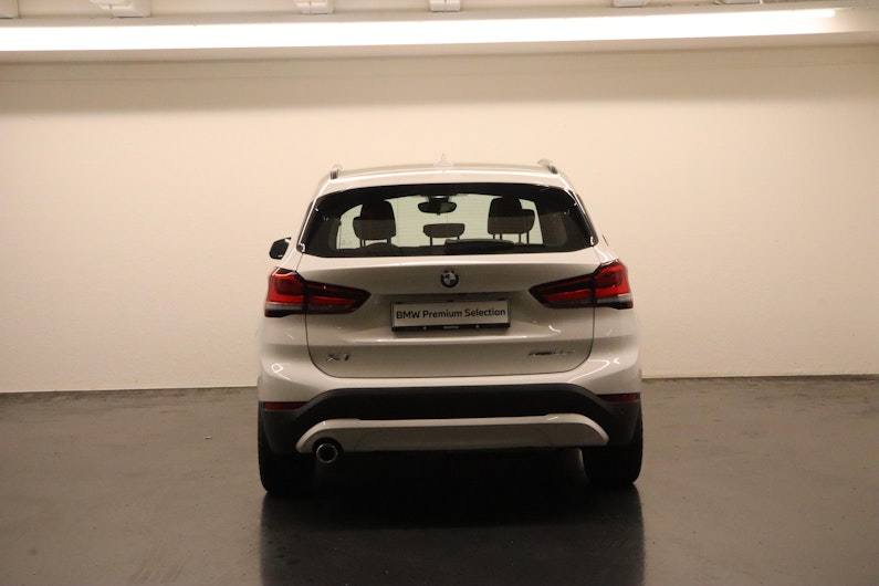 Vehicle image BMW X1
