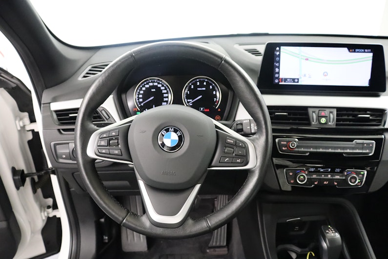 Vehicle image BMW X1