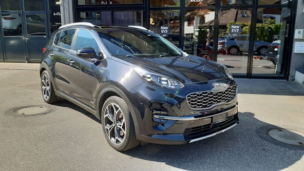 First vehicle image First vehicle image