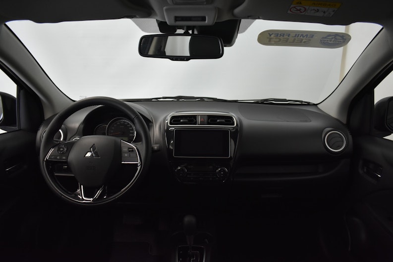 Vehicle image MITSUBISHI SPACE STAR