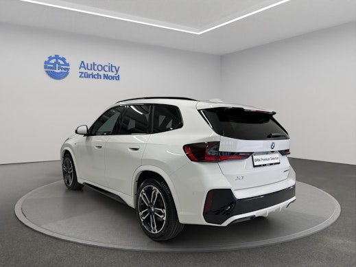 BMW X1 23i xDrive paddles 3
