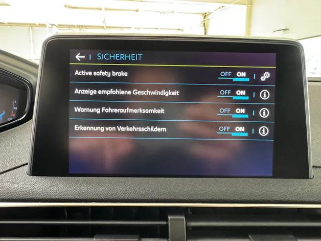 Peugeot 3008 1.6 Plug-in Hybrid4 GT