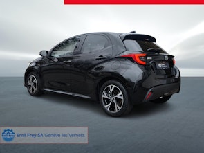 Vehicle image TOYOTA Yaris 1.5 VVT-i HSD Trend