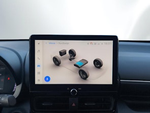 Vehicle image TOYOTA Yaris 1.5 VVT-i HSD Trend