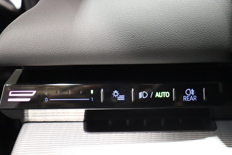 Vehicle image BMW 5 SERIES