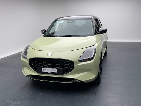 First vehicle image