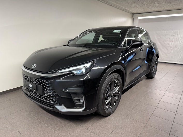 Vehicle image LEXUS LBX