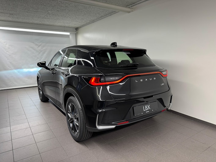 Vehicle image LEXUS LBX