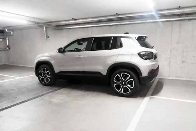 Jeep Avenger 1.2 MHEV Swiss Altitude
