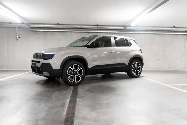 Jeep Avenger 1.2 MHEV Swiss Altitude