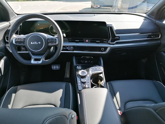 Vehicle image 5 Vehicle image 5