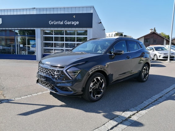 First vehicle image First vehicle image