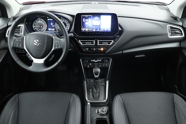Vehicle image 7