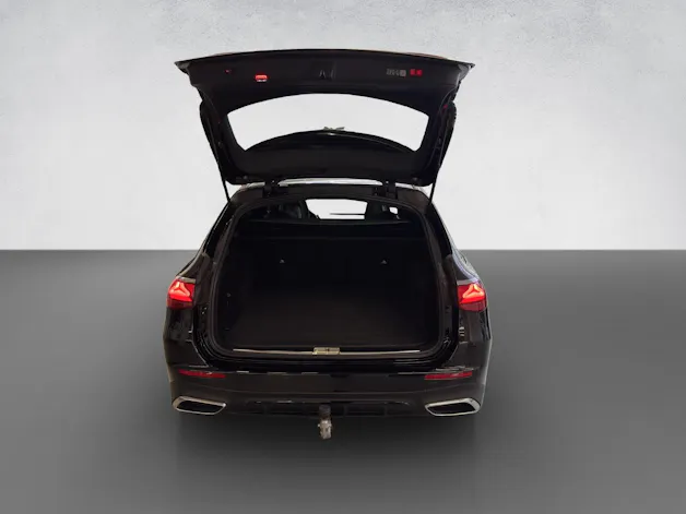 Mercedes-Benz E 220 d AMG Line 4Matic T-Modell