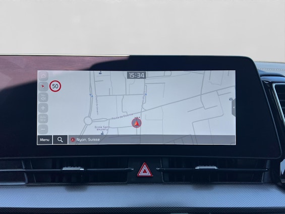 Vehicle image 4 Vehicle image 4